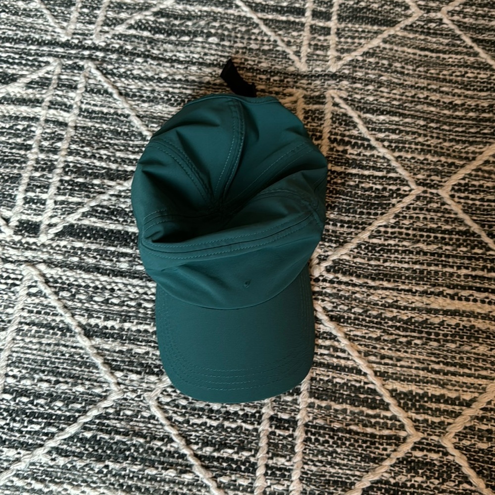 Janji running hat